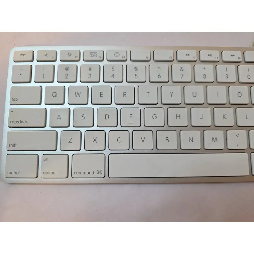 Apple Wired Keyboard A1243 & Mouse A1152 Combo Set